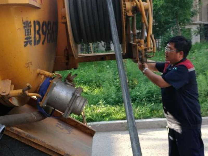 南宁西乡塘疏通下水道 清理化粪池 管道疏通